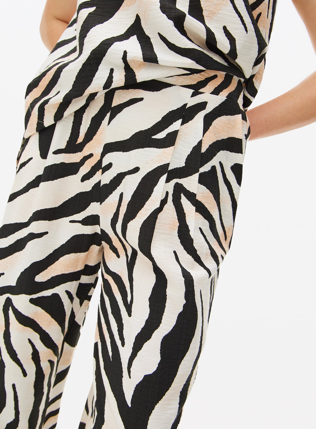 Multi Printed Wide Leg Co-ord Trousers  14 - Image 3 thumbnail